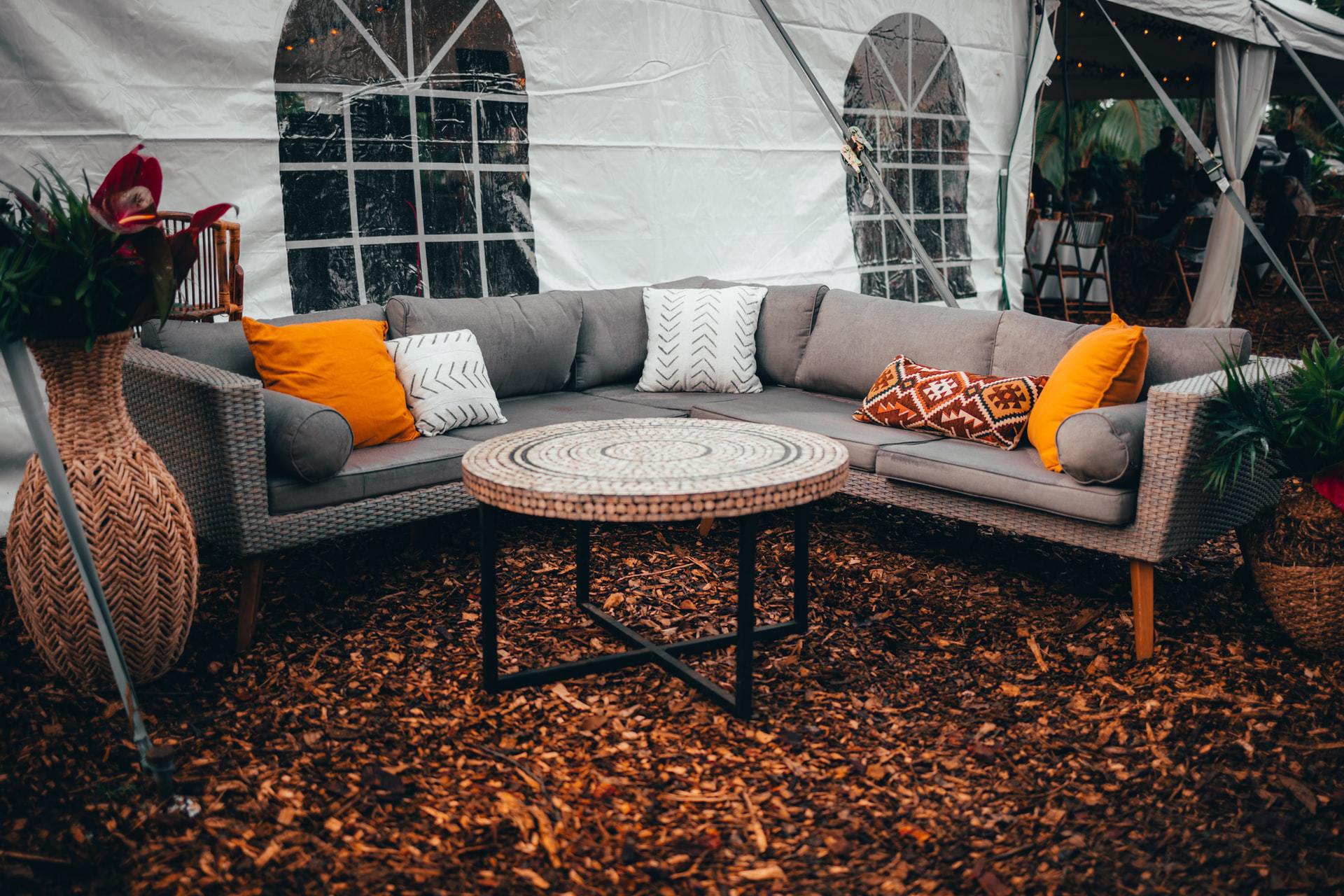 Outdoor Carpet vs Artificial Grass: Which is Right for Your Home?
