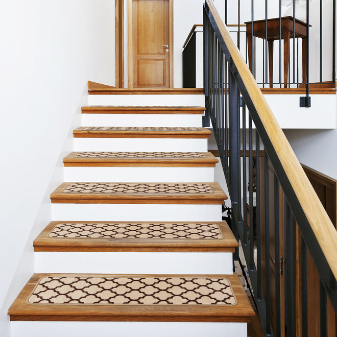 Set of 15 Attachable Indoor Carpet Stair Treads – Moroccan Trellis Lattice – Vanilla Cream & Coffee Brown