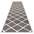 Skid-Resistant Carpet Runner Diamond Trellis Lattice – Misty Gray & Linen White